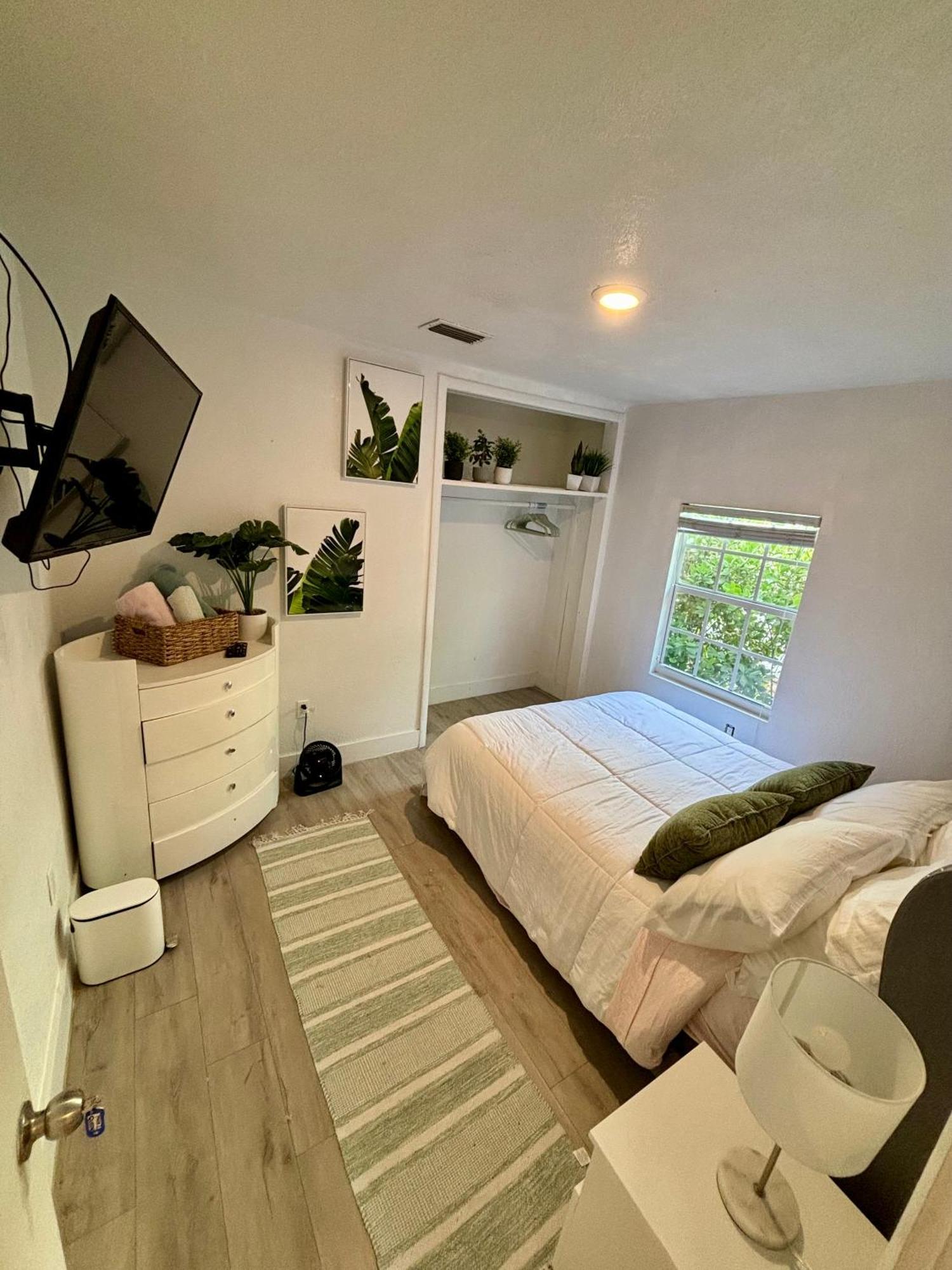 Deluxe Room In Best Location Miami In A 2 Bedrooms Unit - Parking, Laundry And Luggage Storage Bagian luar foto
