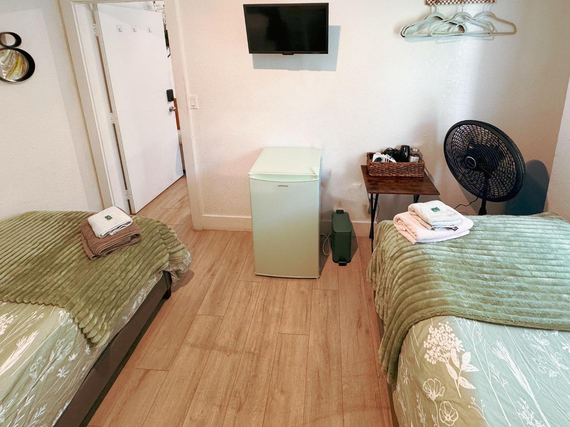 Deluxe Room In Best Location Miami In A 2 Bedrooms Unit - Parking, Laundry And Luggage Storage Bagian luar foto