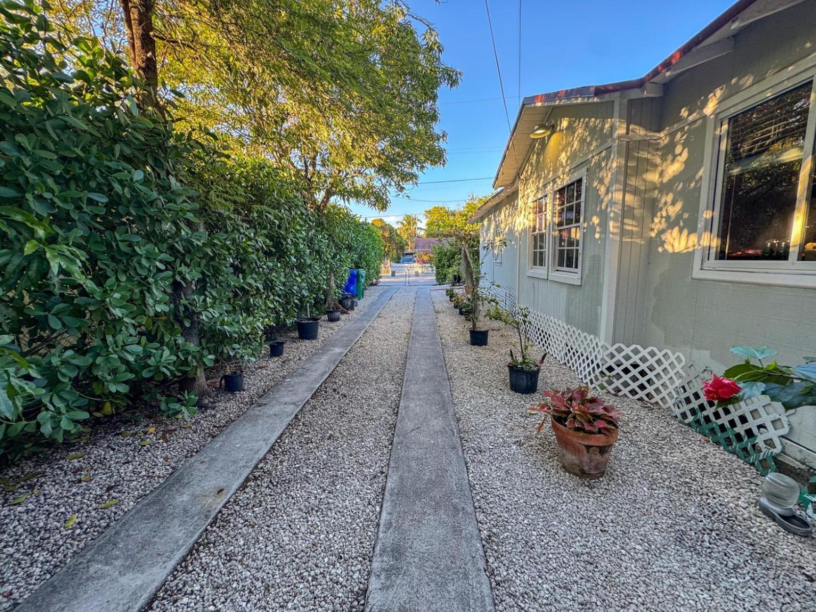 Deluxe Room In Best Location Miami In A 2 Bedrooms Unit - Parking, Laundry And Luggage Storage Bagian luar foto
